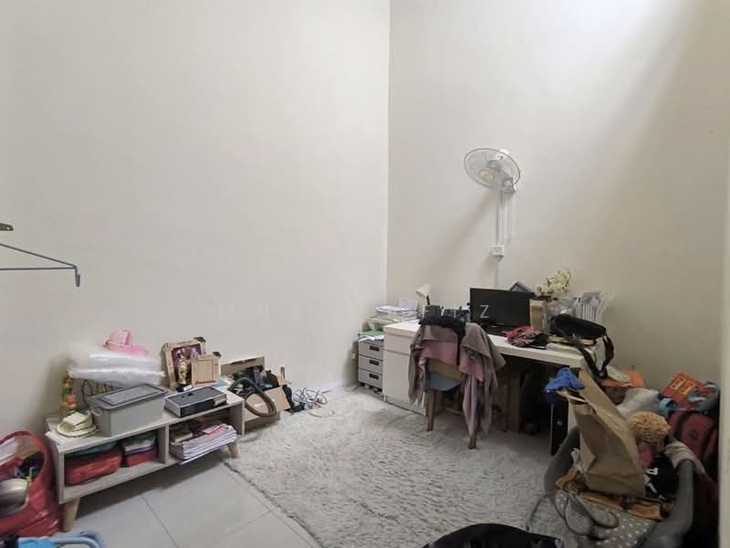 Single Storey Jalan Bangau Telok Panglima Garang untuk Untuk Dijual - RM 350,000, Feb 2026 - Study - PropertyGuru.com.my