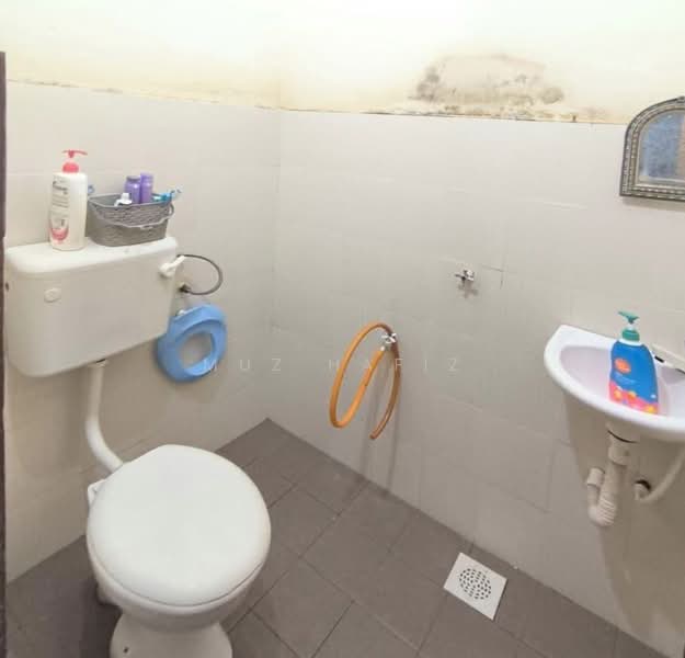 Single Storey Jalan Bangau Telok Panglima Garang untuk Untuk Dijual - RM 350,000, Feb 2026 - Bathroom - PropertyGuru.com.my