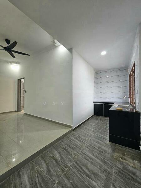 2-storey Terraced House for Sale in Taman Johor Jaya (Johor Bahru) - May Lee - Kitchen - PropertyGuru.com.my