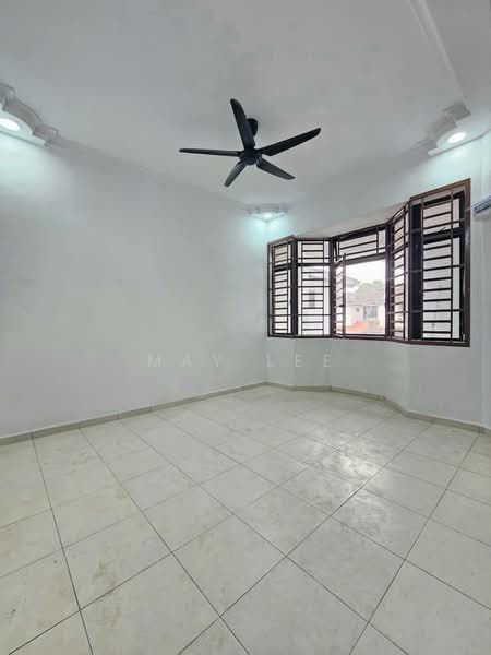 2-storey Terraced House for Sale in Taman Johor Jaya (Johor Bahru) - May Lee - Interior - PropertyGuru.com.my