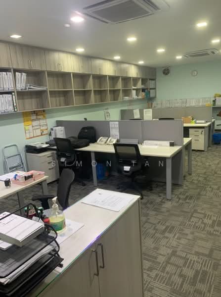 Shop / Office for Rent in Kampung Sungai Kayu Ara (Petaling Jaya) - Simon Tan - Interior - PropertyGuru.com.my