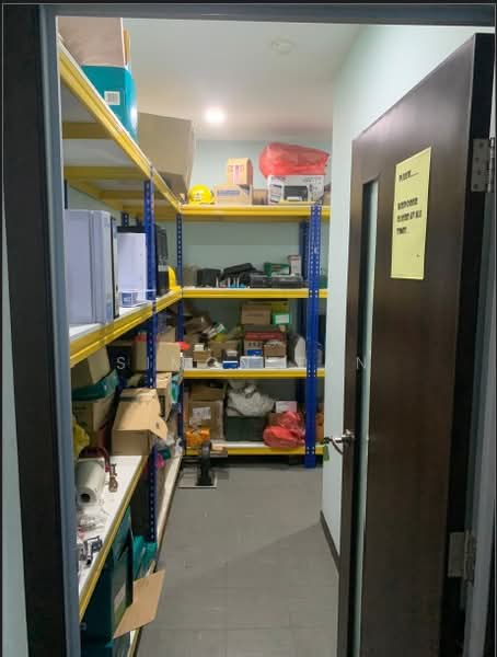 Shop / Office for Rent in Kampung Sungai Kayu Ara (Petaling Jaya) - Simon Tan - Interior - PropertyGuru.com.my
