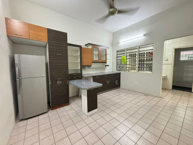 2-storey Terraced House for Rent in Tambun (Perak) - Joline YEOW - Kitchen - PropertyGuru.com.my