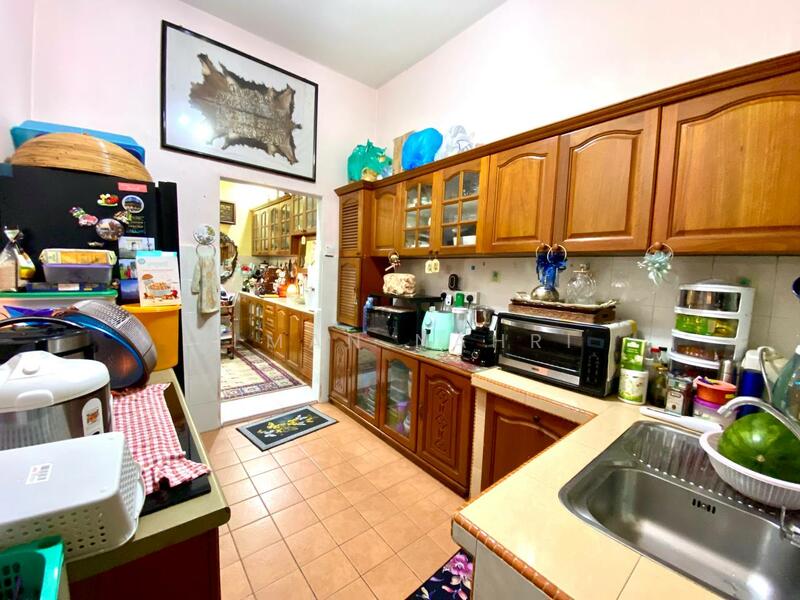 2-storey Terraced House for Sale in Seksyen 23 (Shah Alam) - Ilman Nahri - Kitchen - PropertyGuru.com.my
