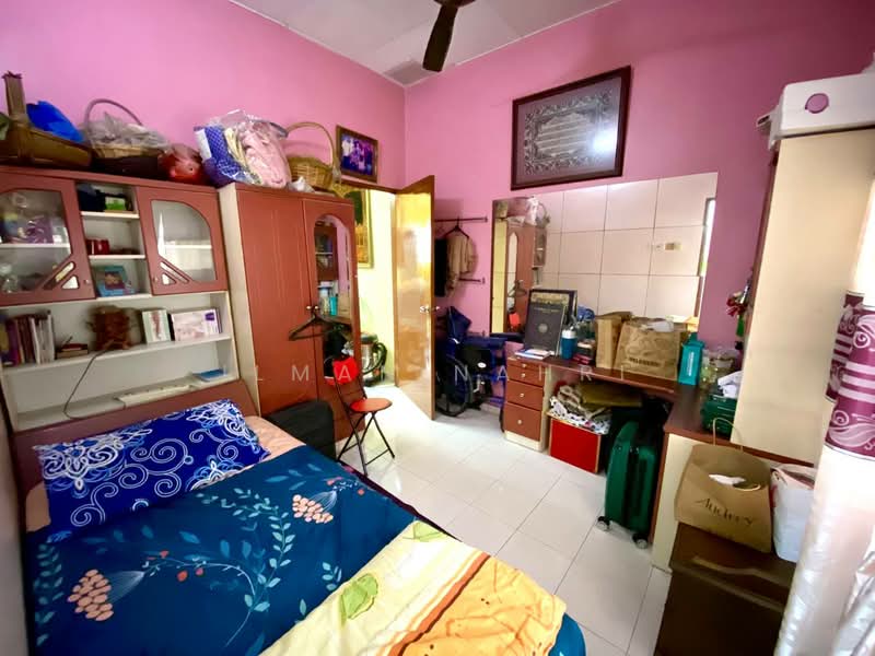2-storey Terraced House for Sale in Seksyen 23 (Shah Alam) - Ilman Nahri - Bedroom - PropertyGuru.com.my