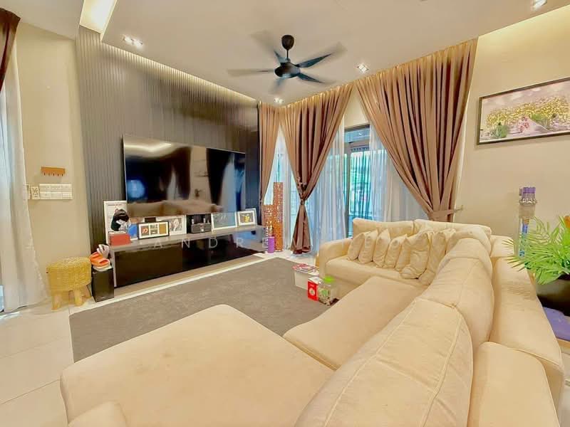2-storey Terraced House for Sale in Horizon Hills (Iskandar Puteri (Nusajaya)) - Andrew Teo - Living Room - PropertyGuru.com.my