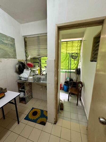 Vista Seri Alam untuk Untuk Dijual - RM 248,000, Feb 2026 - Kitchen - PropertyGuru.com.my