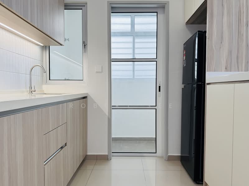 Condominium for Rent at Residensi Dutamas Dahlia - Robert See - Kitchen - PropertyGuru.com.my