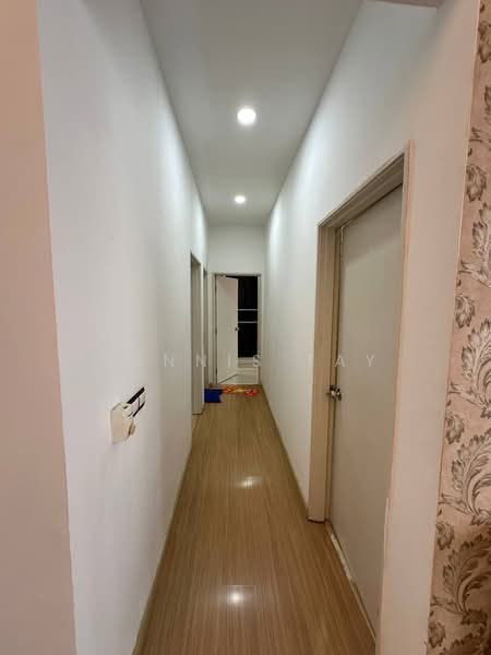 Service Residence for Rent at Greenfield Regency - Dennis Tay - Corridor - PropertyGuru.com.my