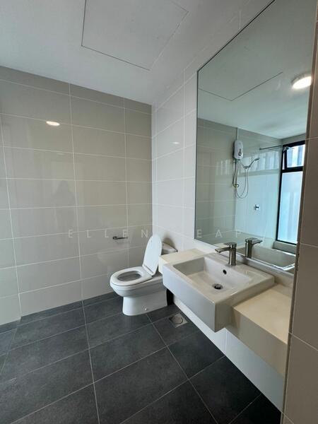 Service Residence for Rent at Southkey Mosaic - Ellen Yeap - Bathroom - PropertyGuru.com.my