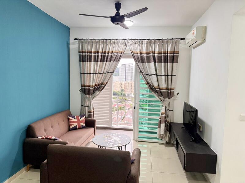 Solaria Residences untuk Untuk Disewa - RM 2,000 /bulan, Feb 2026 - Living Room - PropertyGuru.com.my