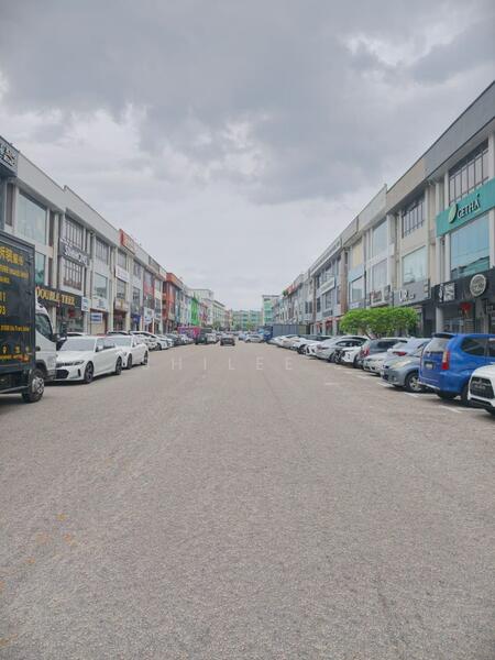 Shop for Rent in Taman Molek (Johor Bahru) - Shilee . - PropertyGuru.com.my