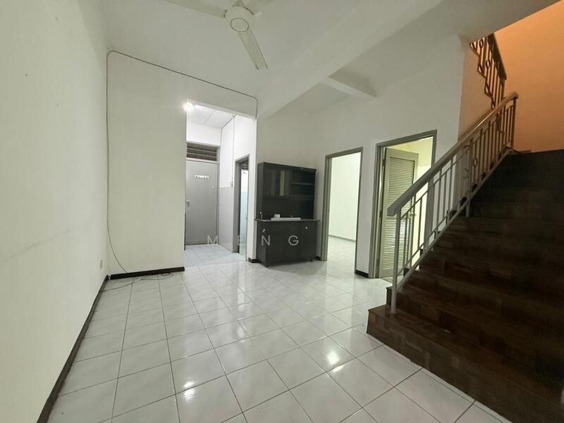 1.5-storey Terraced House for Sale in Skudai (Johor) - Meng . - Living Room - PropertyGuru.com.my
