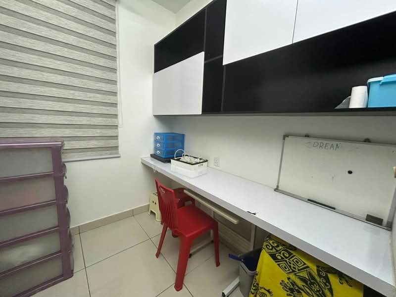 Condominium for Rent at The Henge - Jowen Lum - Study - PropertyGuru.com.my