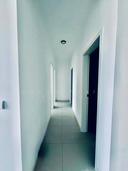 Vierra Residence untuk Untuk Disewa - RM 1,400 /bulan, Feb 2026 - Corridor - PropertyGuru.com.my
