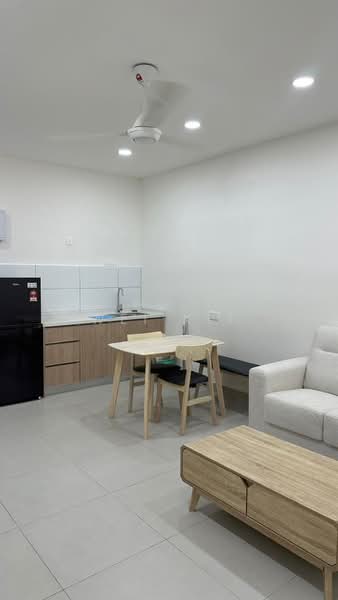 Service Residence for Rent at Dorsett Waterfront Subang - Wei Kit - Kitchen - PropertyGuru.com.my