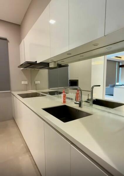 Quadro Residences untuk Untuk Disewa - RM 8,000 /bulan, Feb 2026 - Kitchen - PropertyGuru.com.my