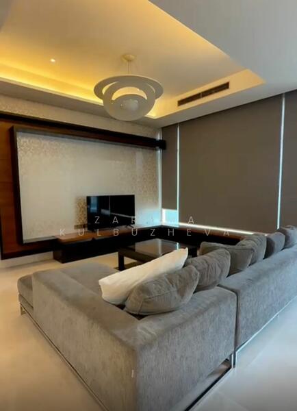 Quadro Residences untuk Untuk Disewa - RM 8,000 /bulan, Feb 2026 - Living Room - PropertyGuru.com.my