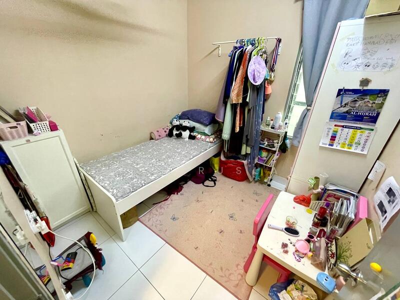 Apartment for Sale at Gapura Bayu - Tasya Ruslan - Bedroom - PropertyGuru.com.my