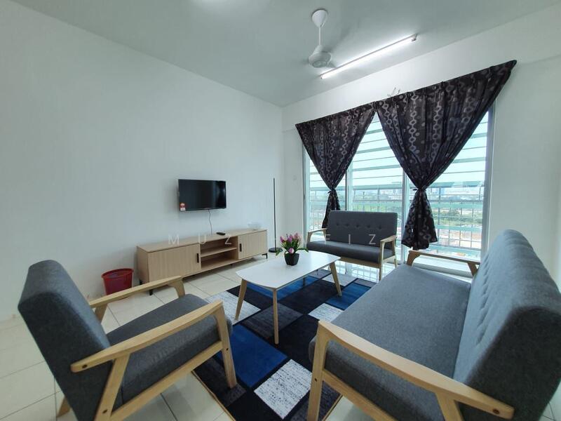 Apartment for Sale at Puncak Hijauan - Muz Hafiz - Living Room - PropertyGuru.com.my