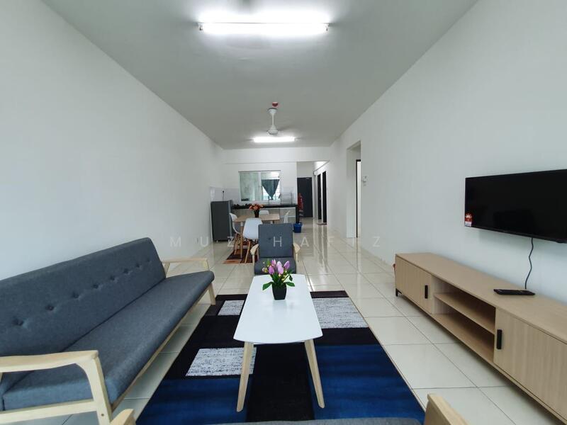 Apartment for Sale at Puncak Hijauan - Muz Hafiz - Living Room - PropertyGuru.com.my