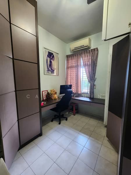 2-storey Terraced House for Rent in Taman Mount Austin (Tebrau) - Caren Chin - Study - PropertyGuru.com.my