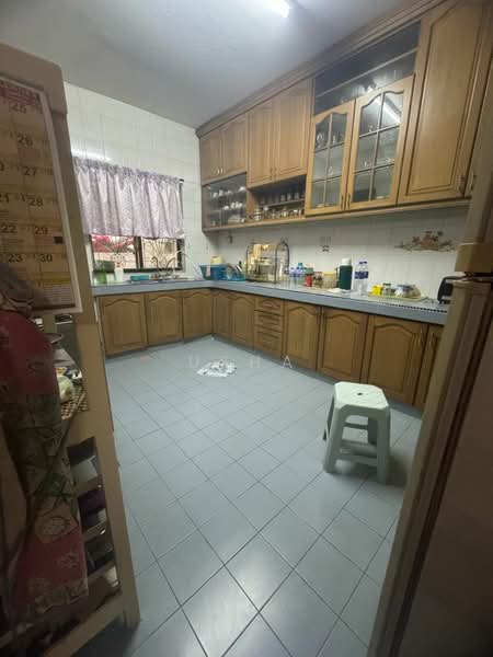Kampung Bahru, Jalan Dapat Johor Bahru - Double Storey Semi D, Freehold & International Lot, SALE! untuk Untuk Dijual - RM 1,200,000, Feb 2026 - Kitchen - PropertyGuru.com.my