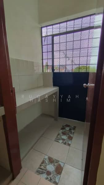 2-storey Terraced House for Rent in Bandar Putra Permai (Seri Kembangan) - Ruqayyah Hashim - Interior - PropertyGuru.com.my