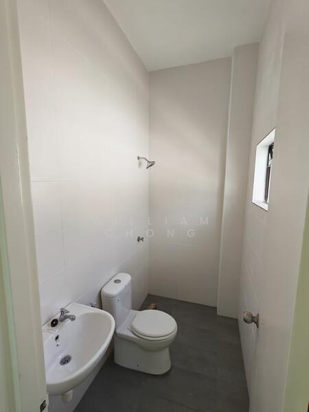 2.5-storey Terraced House for Sale in Taman Ozana Impian (Bukit Katil) - William Chong - Bathroom - PropertyGuru.com.my