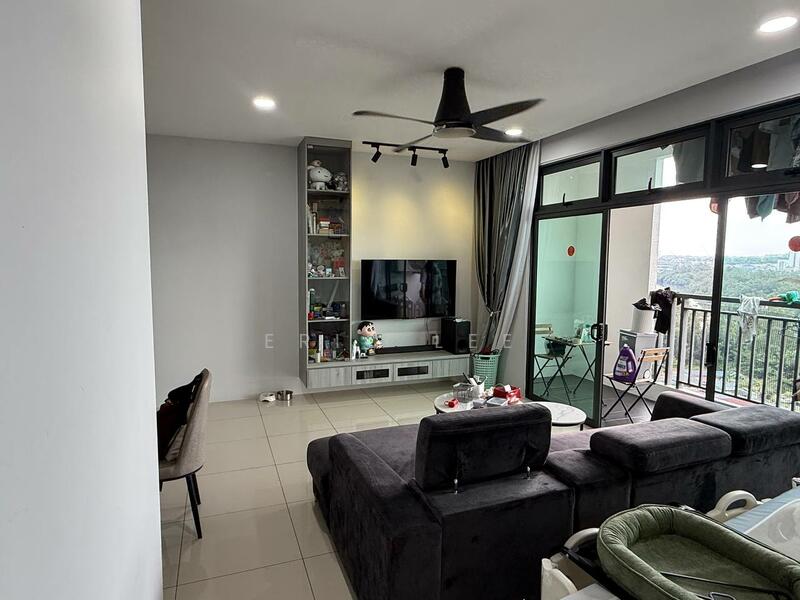 Service Residence for Sale at 8Scape Residence @ Sutera - Eric Lee - Living Room - PropertyGuru.com.my