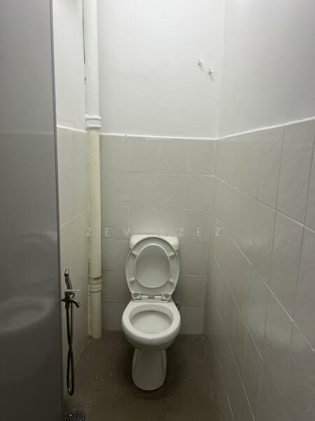 Kepong Baru untuk Untuk Disewa - RM 2,300 /bulan, Feb 2026 - Bathroom - PropertyGuru.com.my