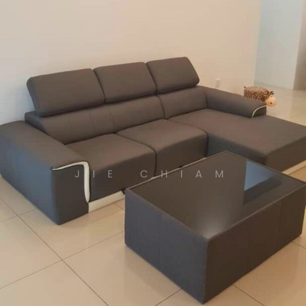 Service Residence for Rent at Mahkota Impian - Jie Chiam - Living Room - PropertyGuru.com.my