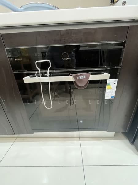 Service Residence for Rent at Setia City Residences - Lim Lee Lee - Kitchen - PropertyGuru.com.my