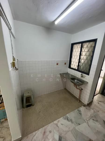 2-storey Terraced House for Sale in Kepong (Kuala Lumpur) - Kweenie Chong - Kitchen - PropertyGuru.com.my