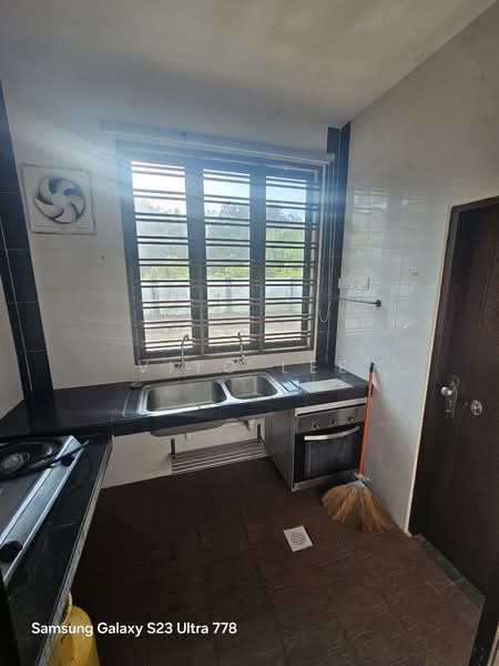 Rumah Banglo untuk Dijual di Alor Gajah (Melaka) - Vito Lee - Kitchen - PropertyGuru.com.my