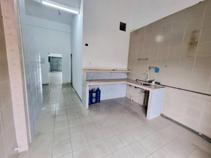 Shop for Sale in Bercham (Ipoh) - Marcus Seng - Kitchen - PropertyGuru.com.my