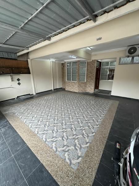 1-storey Terraced House for Sale in Senai (Kulai) - Win Tan - Entrance - PropertyGuru.com.my