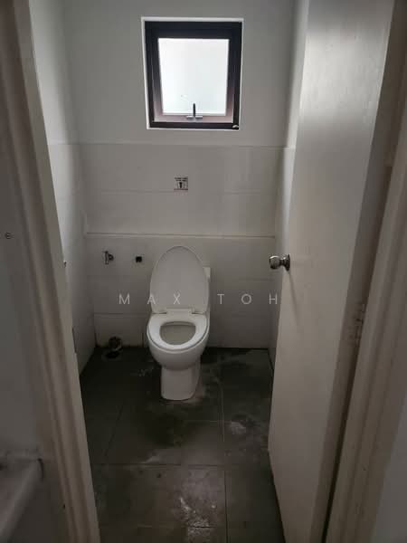 Shop / Office for Rent in Iskandar Puteri (Nusajaya) (Johor) - Max Toh - Bathroom - PropertyGuru.com.my