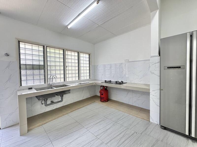 Taman OUG untuk Untuk Disewa - RM 3,000 /bulan, Feb 2026 - Kitchen - PropertyGuru.com.my