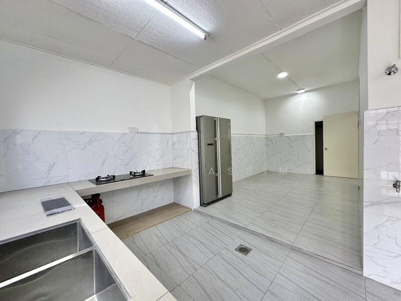 Taman OUG untuk Untuk Disewa - RM 3,000 /bulan, Feb 2026 - Kitchen - PropertyGuru.com.my