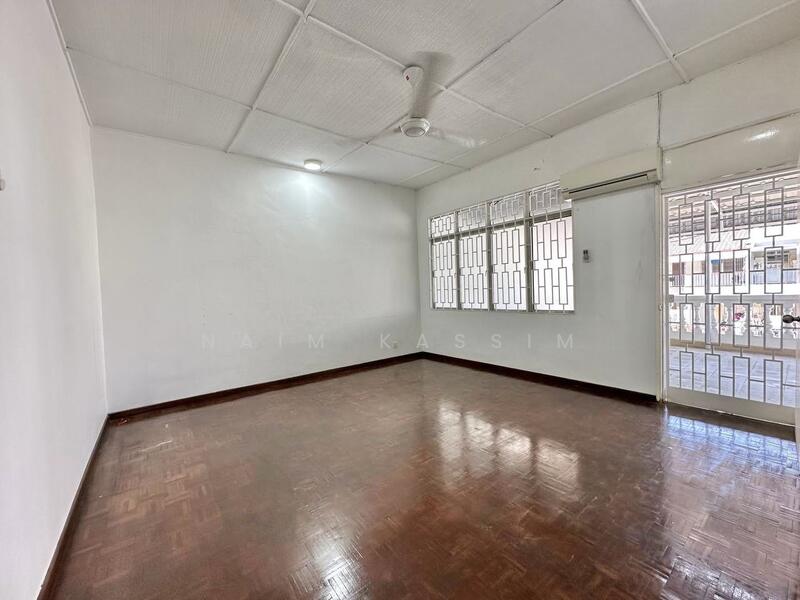 Taman OUG untuk Untuk Disewa - RM 3,000 /bulan, Feb 2026 - Living Room - PropertyGuru.com.my
