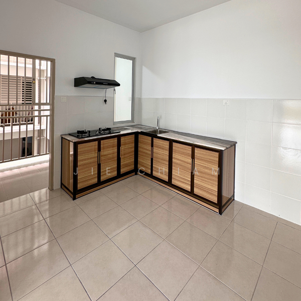 Apartment for Rent at Desa Alma Ria - Jie Chiam - Kitchen - PropertyGuru.com.my