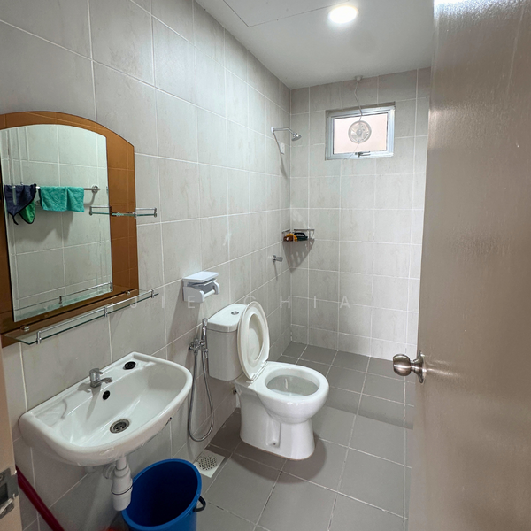 Apartment for Rent at Desa Alma Ria - Jie Chiam - Bathroom - PropertyGuru.com.my
