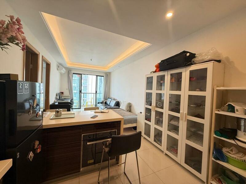 Service Residence for Sale at R&F Princess Cove Phase 1 - Jun Wang - Living Room - PropertyGuru.com.my