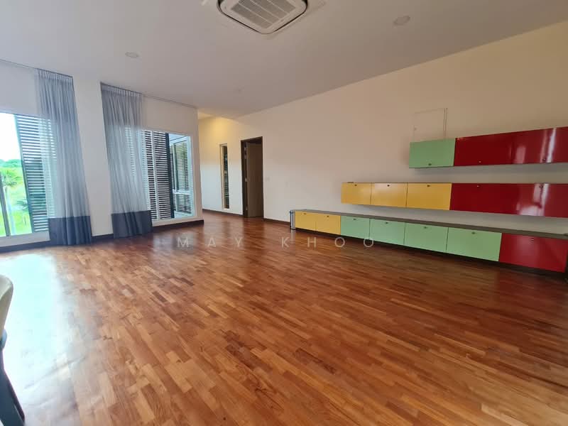 Bungalow for Sale in Leisure Farm (Gelang Patah) - May Khoo - Living Room - PropertyGuru.com.my