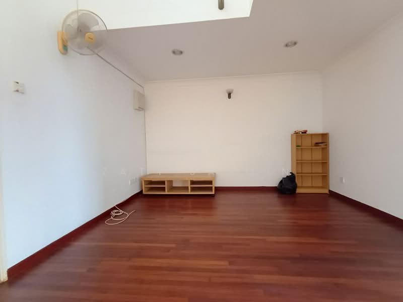 Seksyen 9 untuk Untuk Dijual - RM 980,000, Feb 2026 - Living Room - PropertyGuru.com.my