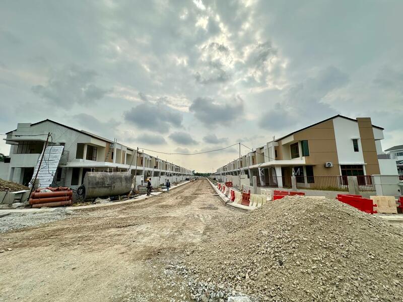 2-storey Terraced House for Sale in Kota Kemuning (Shah Alam) - Lukman Hakim - Project Site - PropertyGuru.com.my