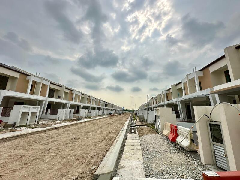 2-storey Terraced House for Sale in Kota Kemuning (Shah Alam) - Lukman Hakim - Exterior - PropertyGuru.com.my