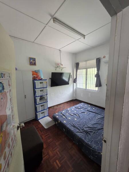 Flat for Sale at Taman Paya Terubong - Andy Lee - Bedroom - PropertyGuru.com.my