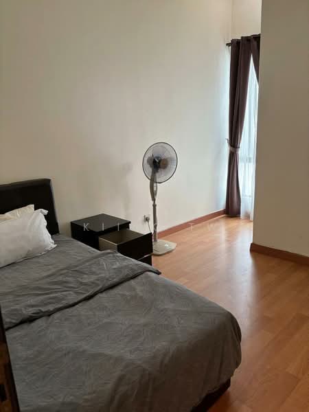 3-storey Terraced House for Sale in Prima Selayang (Selayang) - Kiing TW - Bedroom - PropertyGuru.com.my